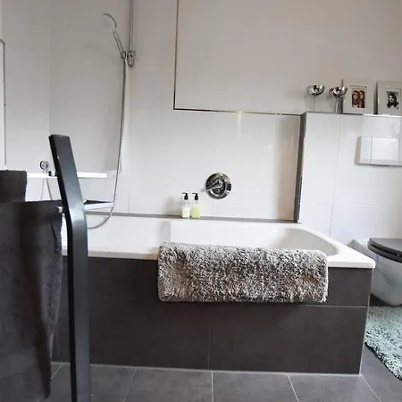 Apartment Cozy In *